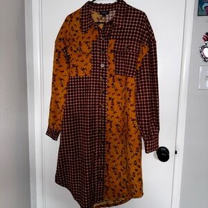 ➡️Floral plaid button up fall dress